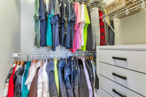 149 Carrington Drive, Red Deer, AB - Indoor With Storage