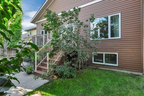 149 Carrington Drive, Red Deer, AB - Outdoor