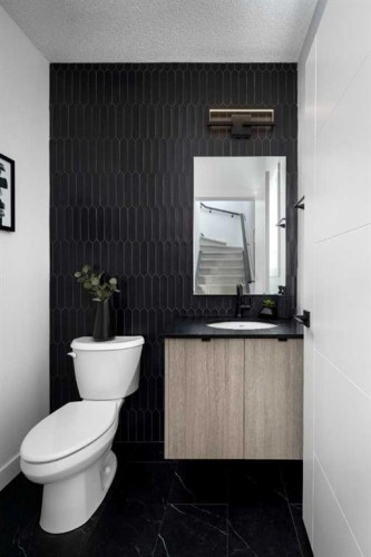 640 Legacy Circle Se, Calgary, AB - Indoor Photo Showing Bathroom