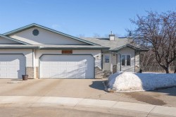 5309 58 Street Close  Camrose, AB T4V 4M9