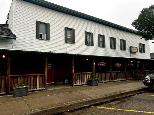 4936 50 Street, Alix, AB 