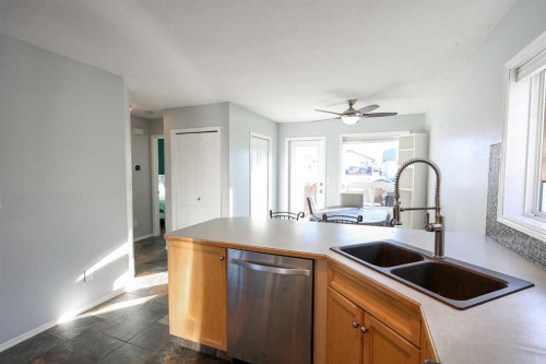 51 Ives Crescent, Red Deer, AB - Indoor Photo Showing Kitchen With Double Sink