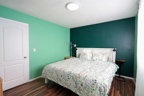51 Ives Crescent, Red Deer, AB - Indoor Photo Showing Bedroom
