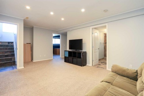 51 Ives Crescent, Red Deer, AB - Indoor