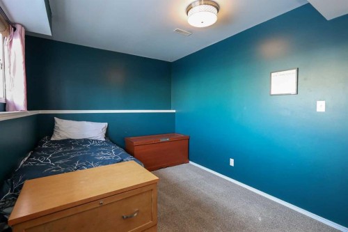 51 Ives Crescent, Red Deer, AB - Indoor Photo Showing Bedroom