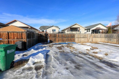 51 Ives Crescent, Red Deer, AB - Outdoor