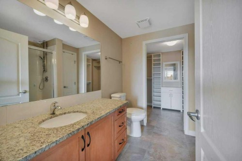 404-6 Michener Boulevard, Red Deer, AB - Indoor Photo Showing Bathroom