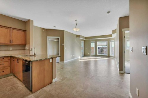 404-6 Michener Boulevard, Red Deer, AB - Indoor Photo Showing Kitchen
