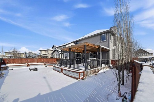 247 Kingston Way Se, Airdrie, AB - Outdoor