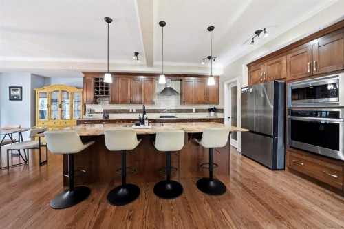 247 Kingston Way Se, Airdrie, AB - Indoor Photo Showing Kitchen With Stainless Steel Kitchen With Upgraded Kitchen