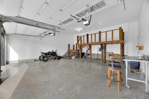 17 Viceroy Crescent, Olds, AB - Indoor Photo Showing Garage