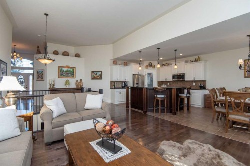15 Volk Place, Red Deer, AB - Indoor Photo Showing Living Room
