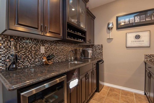 15 Volk Place, Red Deer, AB - Indoor Photo Showing Kitchen