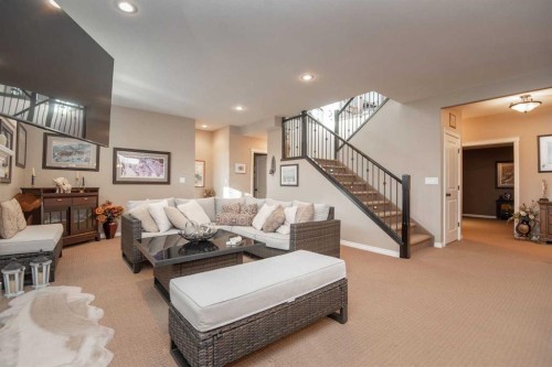 15 Volk Place, Red Deer, AB - Indoor Photo Showing Living Room