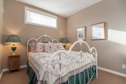 15 Volk Place, Red Deer, AB - Indoor Photo Showing Bedroom