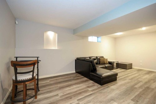 27 Falcon Crescent, Sylvan Lake, AB - Indoor
