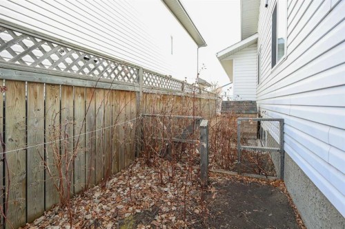 27 Falcon Crescent, Sylvan Lake, AB - Outdoor With Exterior