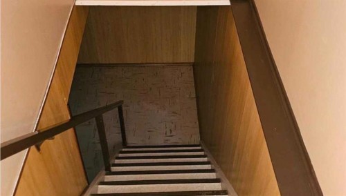 5110 51, Castor, AB - Indoor Photo Showing Other Room