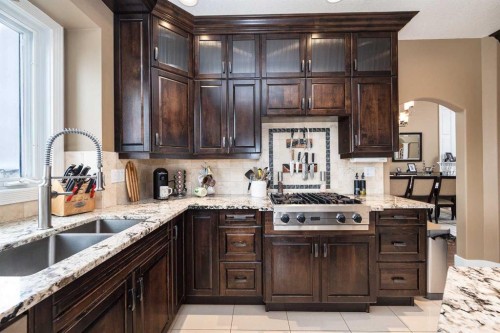 4300 Memorial Trail, Sylvan Lake, AB - Indoor Photo Showing Kitchen With Double Sink