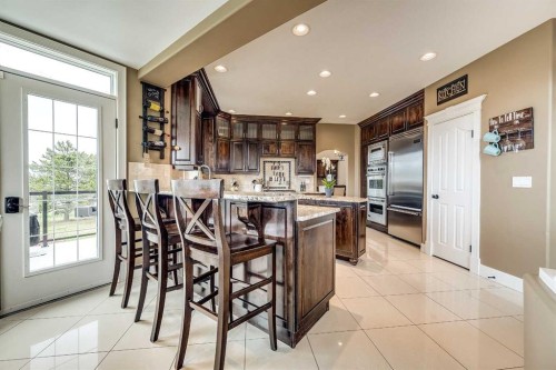 4300 Memorial Trail, Sylvan Lake, AB - Indoor