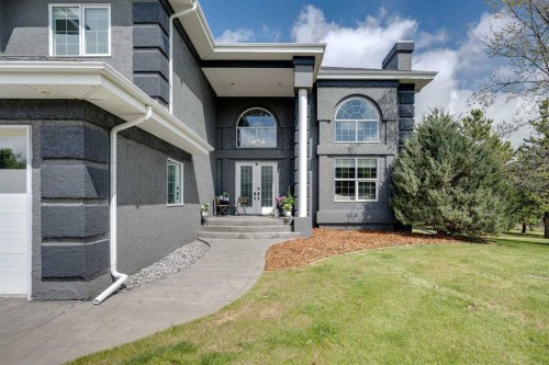 4300 Memorial Trail, Sylvan Lake, AB - Outdoor With Facade