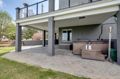 4300 Memorial Trail, Sylvan Lake, AB - Outdoor
