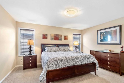 22 Morton Close, Penhold, AB - Indoor Photo Showing Bedroom