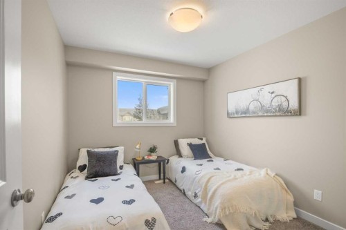 206-148 Vanier Drive, Red Deer, AB - Indoor Photo Showing Bedroom