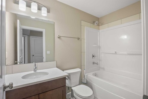 206-148 Vanier Drive, Red Deer, AB - Indoor Photo Showing Bathroom