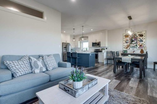 36 Thorkman Avenue, Red Deer, AB - Indoor Photo Showing Living Room