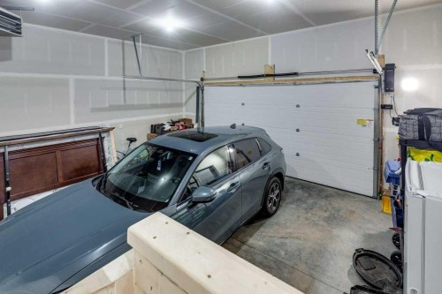 36 Thorkman Avenue, Red Deer, AB - Indoor Photo Showing Garage