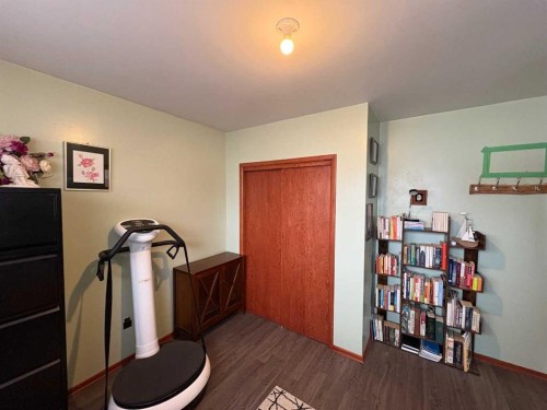 4812 47 Avenue, Forestburg, AB 
