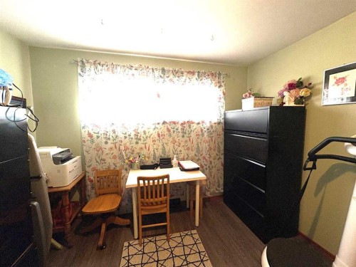 4812 47 Avenue, Forestburg, AB 
