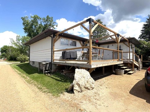 4812 47 Avenue, Forestburg, AB 