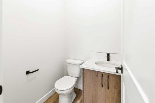 14 Vista Close, Blackfalds, AB - Indoor Photo Showing Bathroom