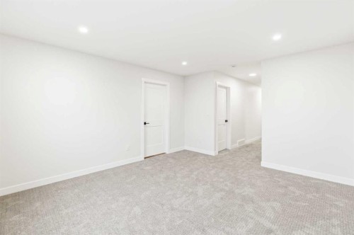 14 Vista Close, Blackfalds, AB - Indoor Photo Showing Other Room