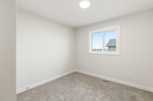 14 Vista Close, Blackfalds, AB - Indoor Photo Showing Other Room