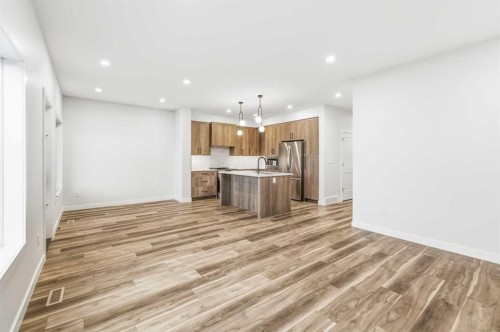 14 Vista Close, Blackfalds, AB - Indoor Photo Showing Kitchen