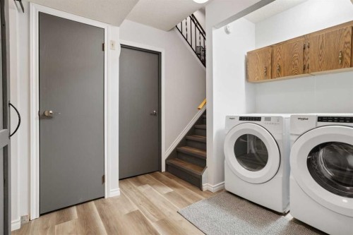 #4-4118 60 Street, Camrose, AB - Indoor Photo Showing Laundry Room