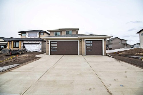 54 Vista Close  Blackfalds, AB T4M 0L3