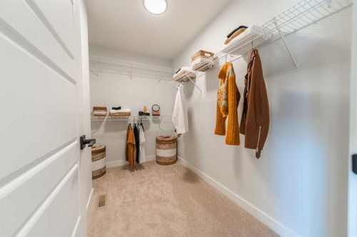 405 Sora Way Se, Calgary, AB - Indoor With Storage
