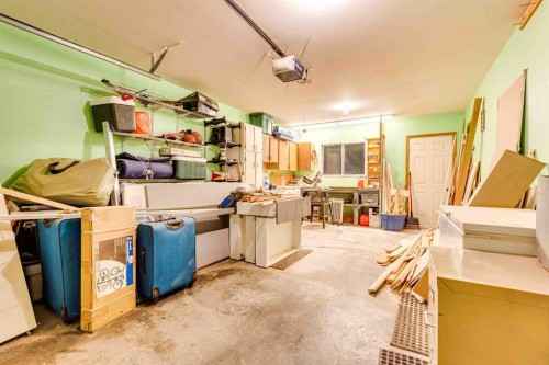 20 Mobile Drive, Three Hills, AB 