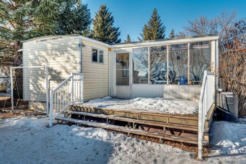 20 Mobile Drive, Three Hills, AB 