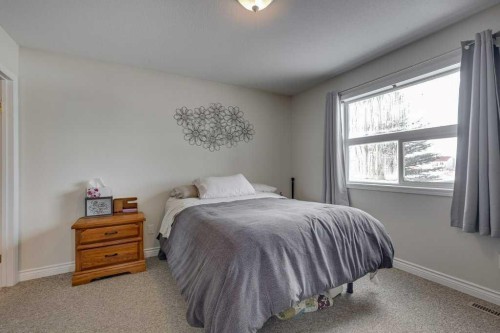 224 Iverson Close, Red Deer, AB - Indoor Photo Showing Bedroom