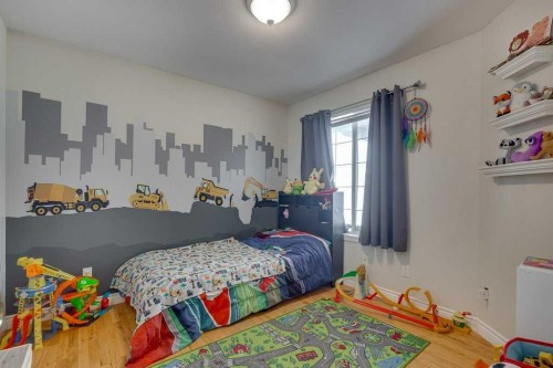 224 Iverson Close, Red Deer, AB - Indoor Photo Showing Bedroom