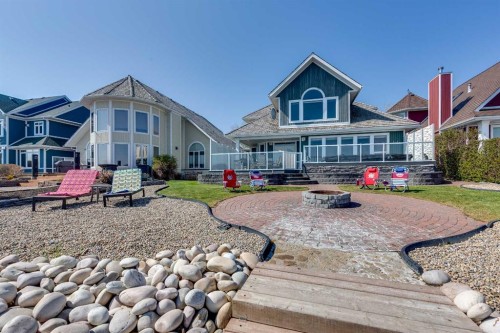 384 Marina Bay Place, Sylvan Lake, AB - Outdoor With Deck Patio Veranda