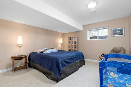 248 Lakeshore Drive, Grandview, AB - Indoor Photo Showing Bedroom