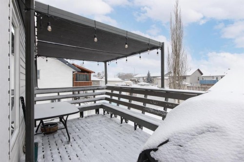 16 Johnson Close, Penhold, AB - Outdoor With Deck Patio Veranda With Exterior