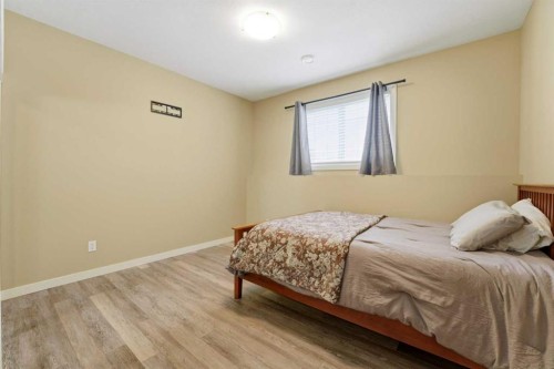 47 Illingworth Close, Red Deer, AB 