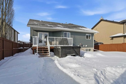 47 Illingworth Close, Red Deer, AB 